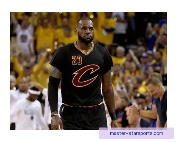 NBA焦点战湖人逆转勇士詹姆斯再创历史新高东部格局生变联盟震动