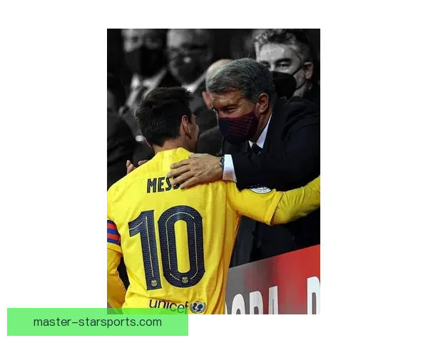 梅西重返巴萨传闻不断 球迷期待他再度披上红蓝战袍