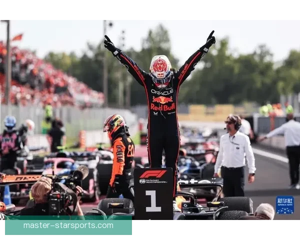 F1赛季最新动态：车队策略调整与顶尖车手激烈比拼