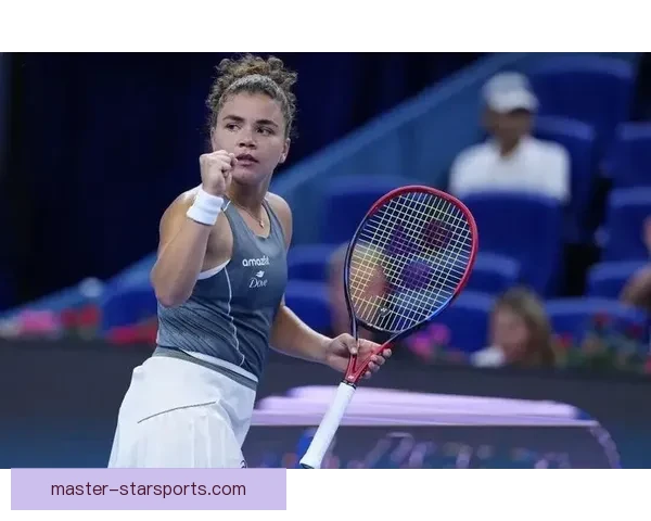 网球赛季最新动态：顶级选手激战激发观众无限热情