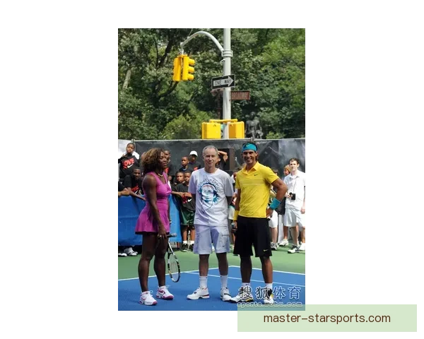 网球赛事激战正酣 费德勒与纳达尔新动态引发球迷热议