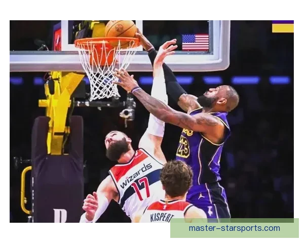 詹姆斯关键时刻再现传奇力挽狂澜助湖人险胜强敌