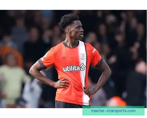 卢顿俱乐部迎来历史性时刻 新赛季首次亮相英超赛场挑战强敌